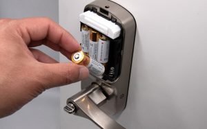 Theo dõi mức pin và thay pin